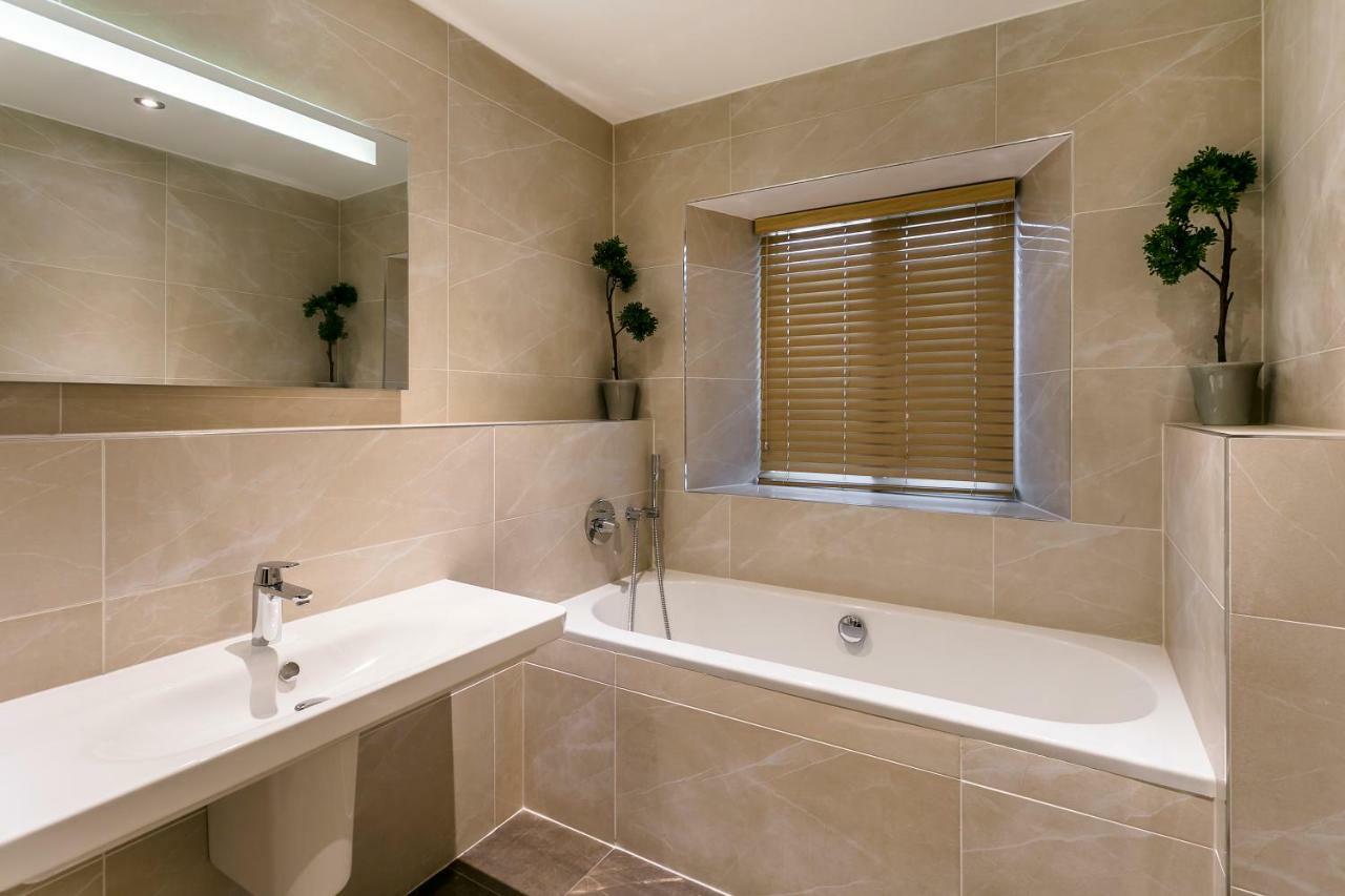 The Lodge @ Carus Green Kendal Esterno foto